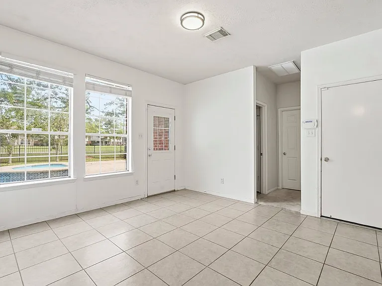 7903 Palmer Place Ln — Photo 12