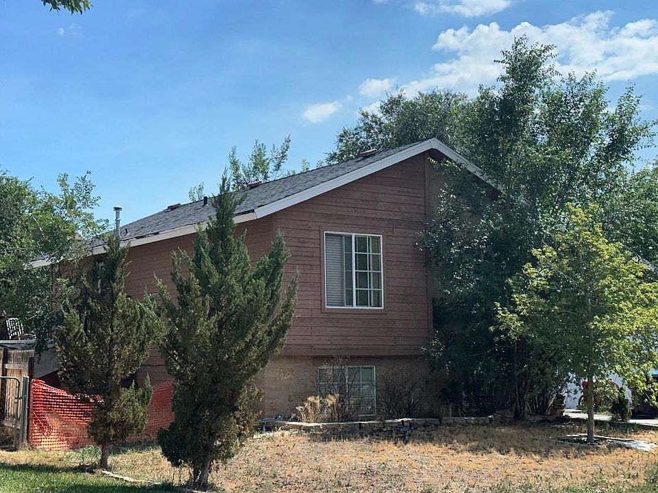 2nd image of 780 Cedar Ct