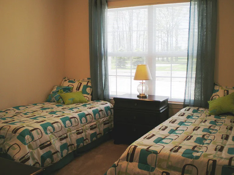 Aquamarine Apartments — Photo 143