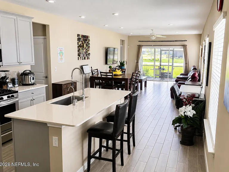 3938 Bloomfield Ct — Photo 10