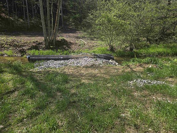 4th image of Cooper Rd