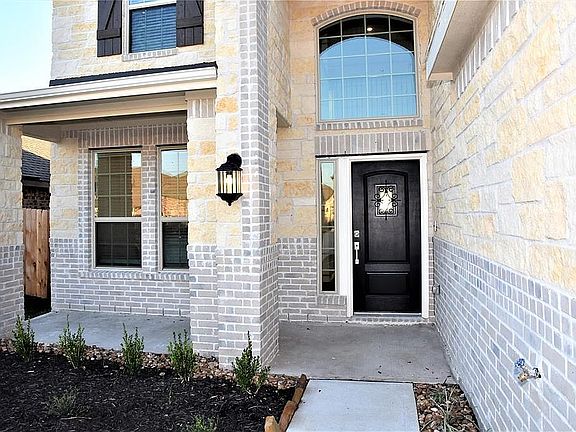 3rd image of 7510 Monarch Forest Ln
