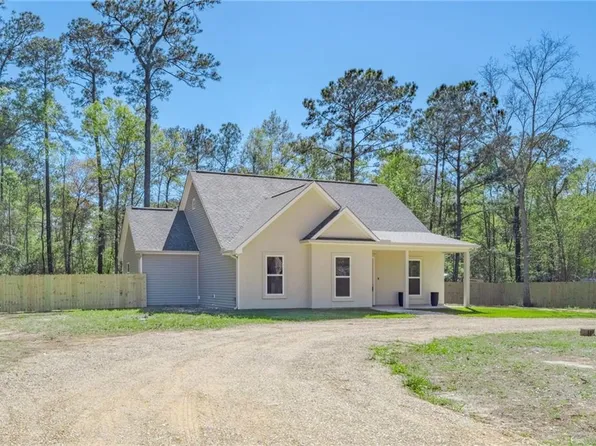 27242 Jackson St, Lacombe, LA 70445