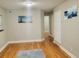 1061 E 15th Ave, Columbus, OH 43211