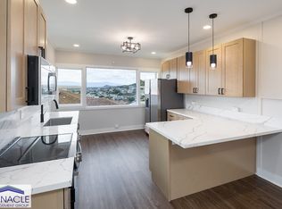 2130 Skyline Dr, Honolulu, HI 96817