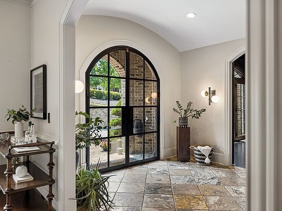 3rd image of 9530 Sanctuary Pl