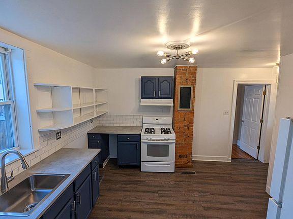 2nd image of 4828 Doberrer Ave