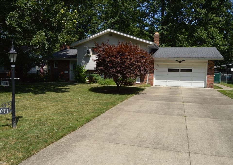1st image of 5071 Hampton Dr