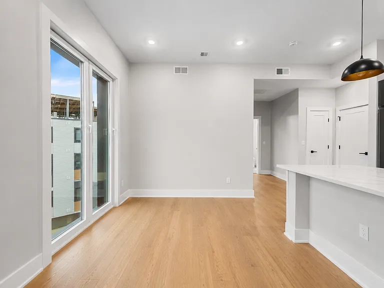 379 Somerville Ave #3 — Photo 6