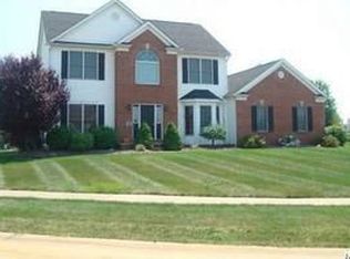 30 Kingston Dr, Aurora, OH 44202