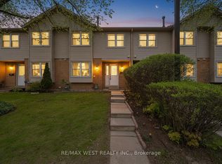 2065 Amherst Heights Ct #38, Burlington, ON L7P 4S1