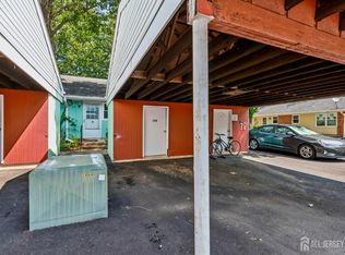 52 Cambridge Ct #B, Lakewood, NJ 08701