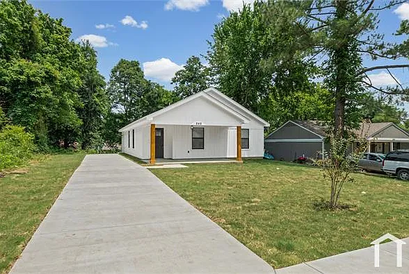 848 Brandywine Blvd — Photo 3