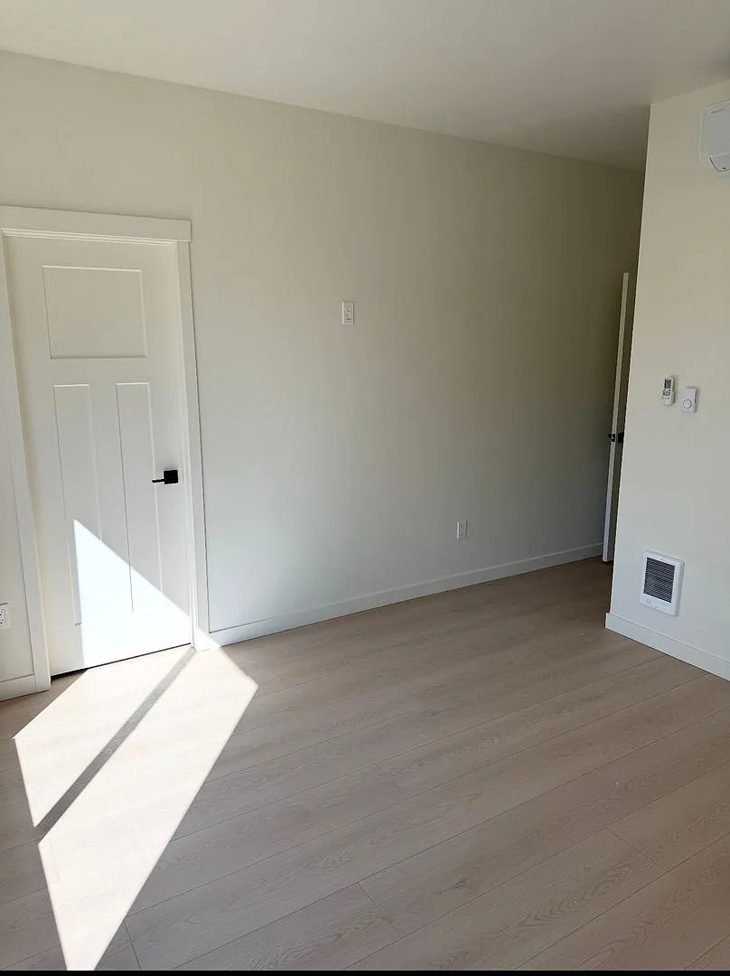 Duplex in CDA! — Photo 2