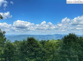 220 Northridge Rd #G26, Banner Elk, NC 28604