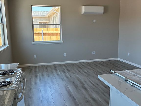 Family room. View from kitchen.