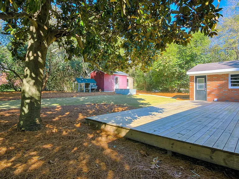 1613 Pendleton Rd — Photo 27