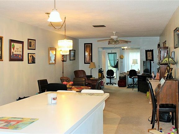 3rd image of 1616 S Lake Ave APT 3
