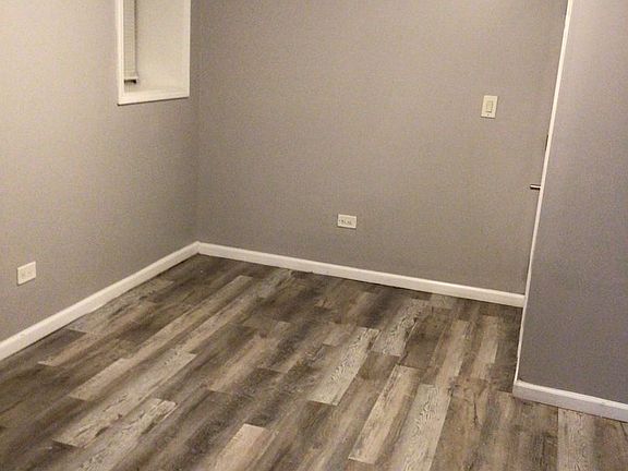 2nd image of 4320 S Michigan Ave #4320