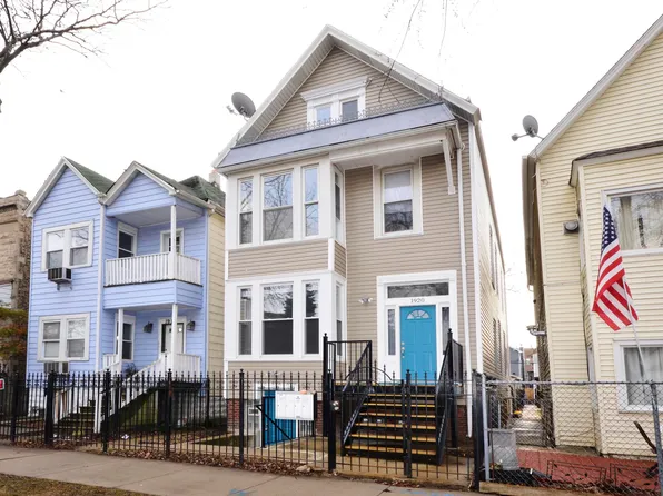 1920 N Ridgeway Ave APT 1, Chicago, IL 60647