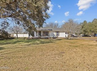 2300 Claude Leblanc Rd, New Iberia, LA 70560