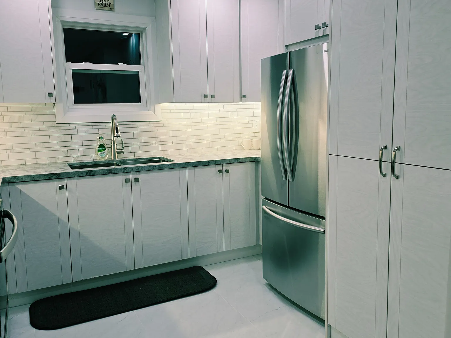 3 bed, $2,850 — Photo 4