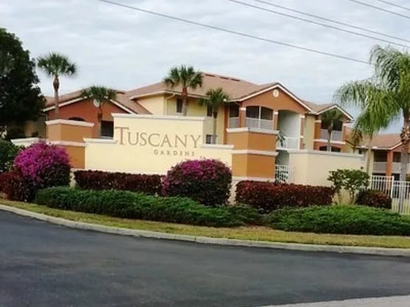 6481 Aragon Way, Fort Myers, FL