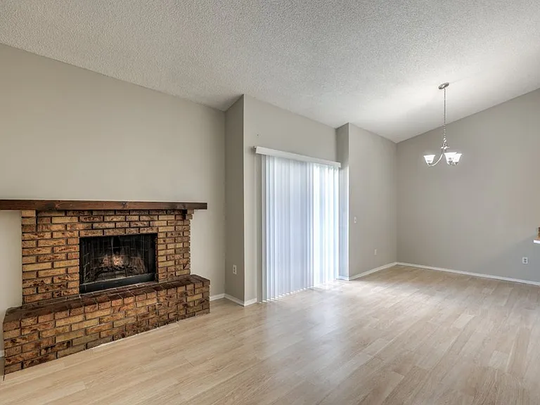 2981 Country Manor Ln #122 — Photo 7