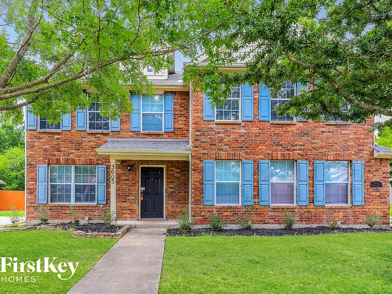 3605 Smoketree Dr — Photo 1