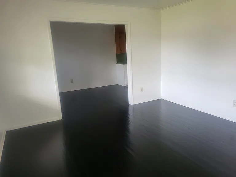 7459 E 30th Pl — Photo 3