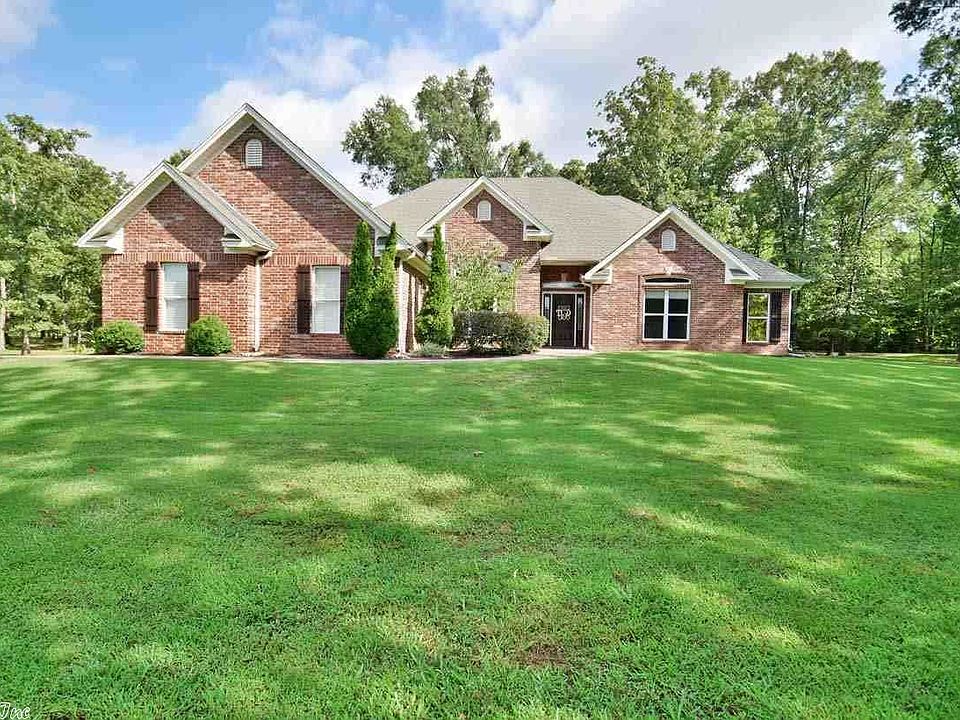 1st image of 24 Majestic Valley Dr