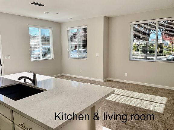 4th image of 5301 E Commerce Way Unit 75104