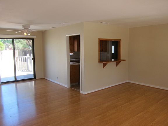 2nd image of 33 W McKenzie Ave