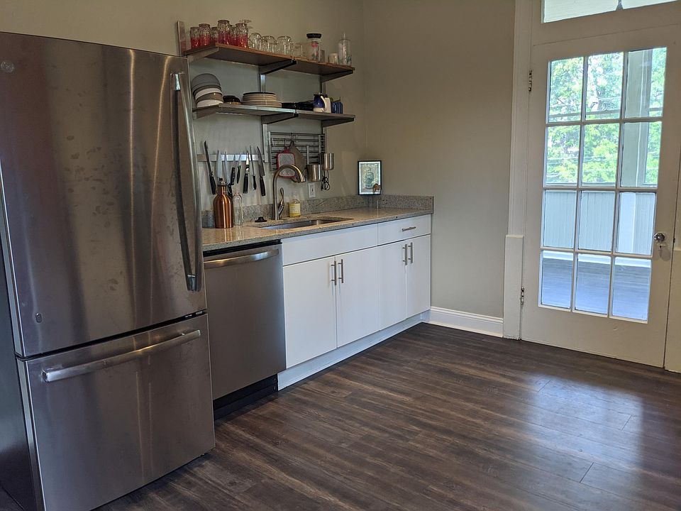 New refrigerator, dishwasher & sink with Ikea storage rack