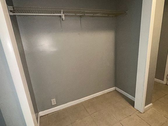 4th image of 1315 W Roosevelt Blvd #Basement