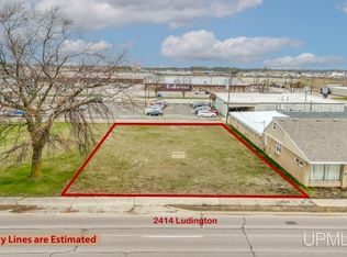 2414 Ludington St, Escanaba, MI 49829