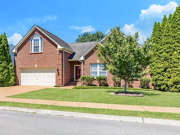 2nd image of 3215 Peyton Ct