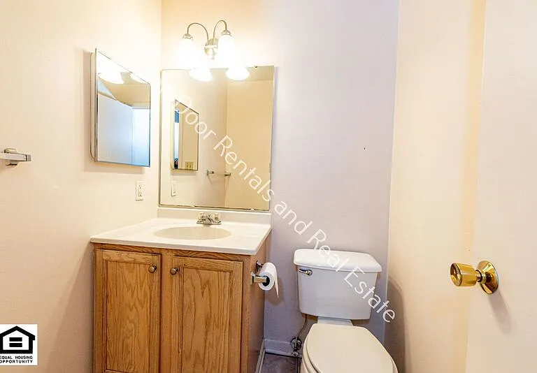 15110 Tally Ho Dr #5 — Photo 10