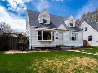 2616 Pacific St, Davenport, IA 52804