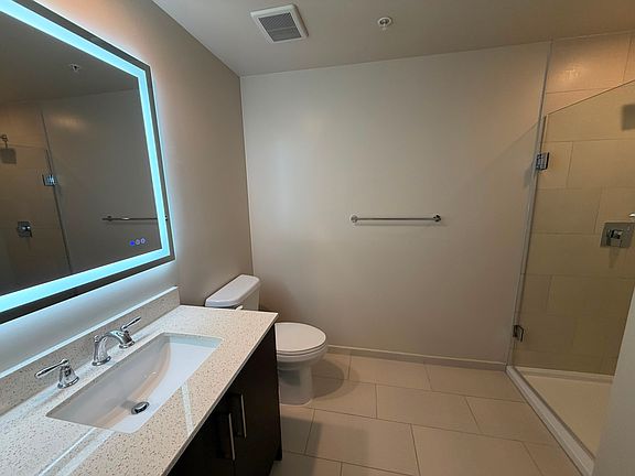 4th image of 1111 SW 3rd Ave #220
