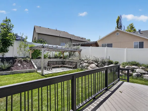 5853 W Whisper Rose Dr, Herriman, UT 84096