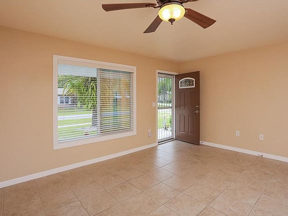 5th image of 6769 Electra Ave