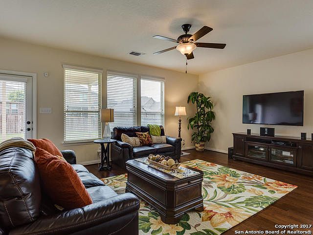 2nd image of 7902 Ashfield Way
