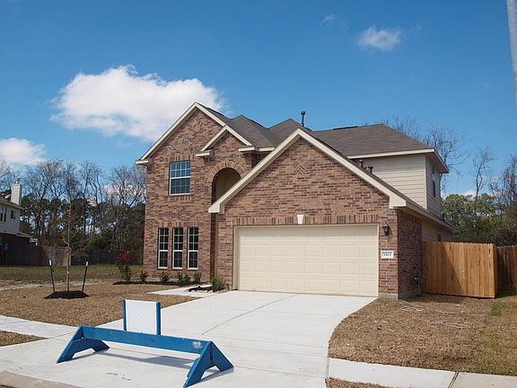 3rd image of 1411 Lochstone Dr