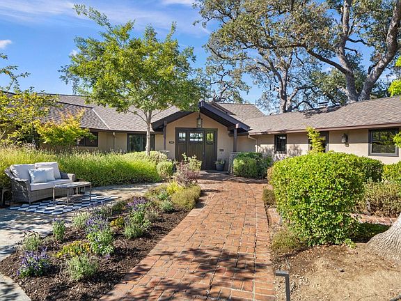 5th image of 14942 Larga Vista Dr