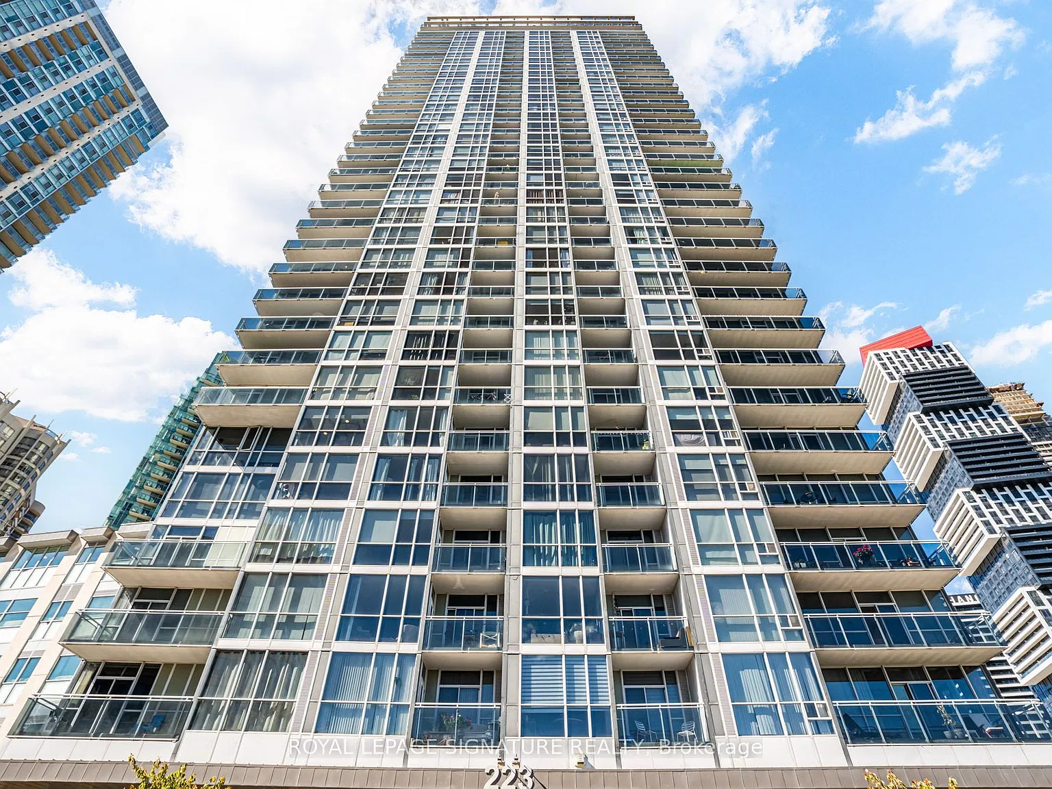 2 bed, $2,650 — Photo 2