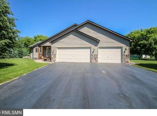 2709 319th Ln NE, Cambridge, MN 55008