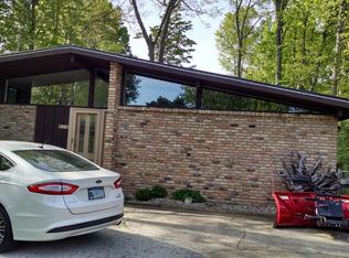 600 Wilcox Pkwy, Clare, MI 48617