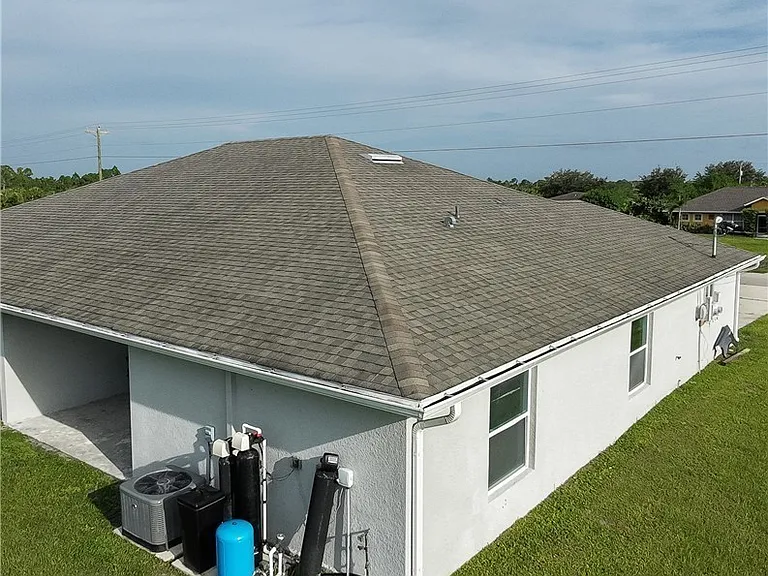 941 Jaguar Blvd — Photo 24