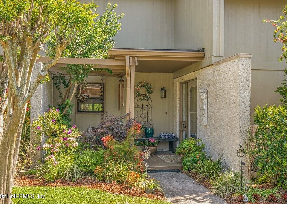 1st image of 10152 Cross Green Way #102